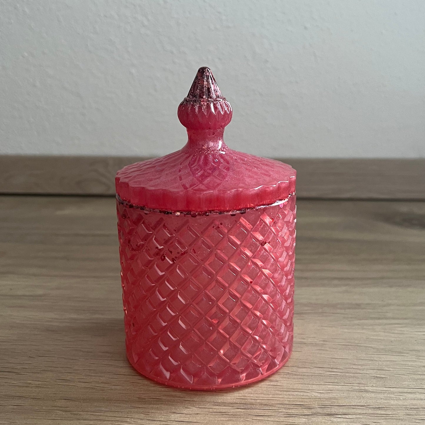 Große Dose / verschiedene Varianten